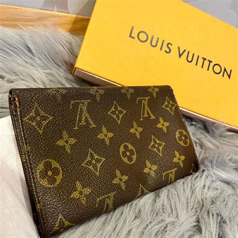 louis vuitton purse wallet uk